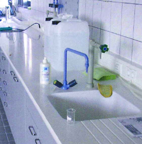 Labor Waschtisch oder Waschbecken